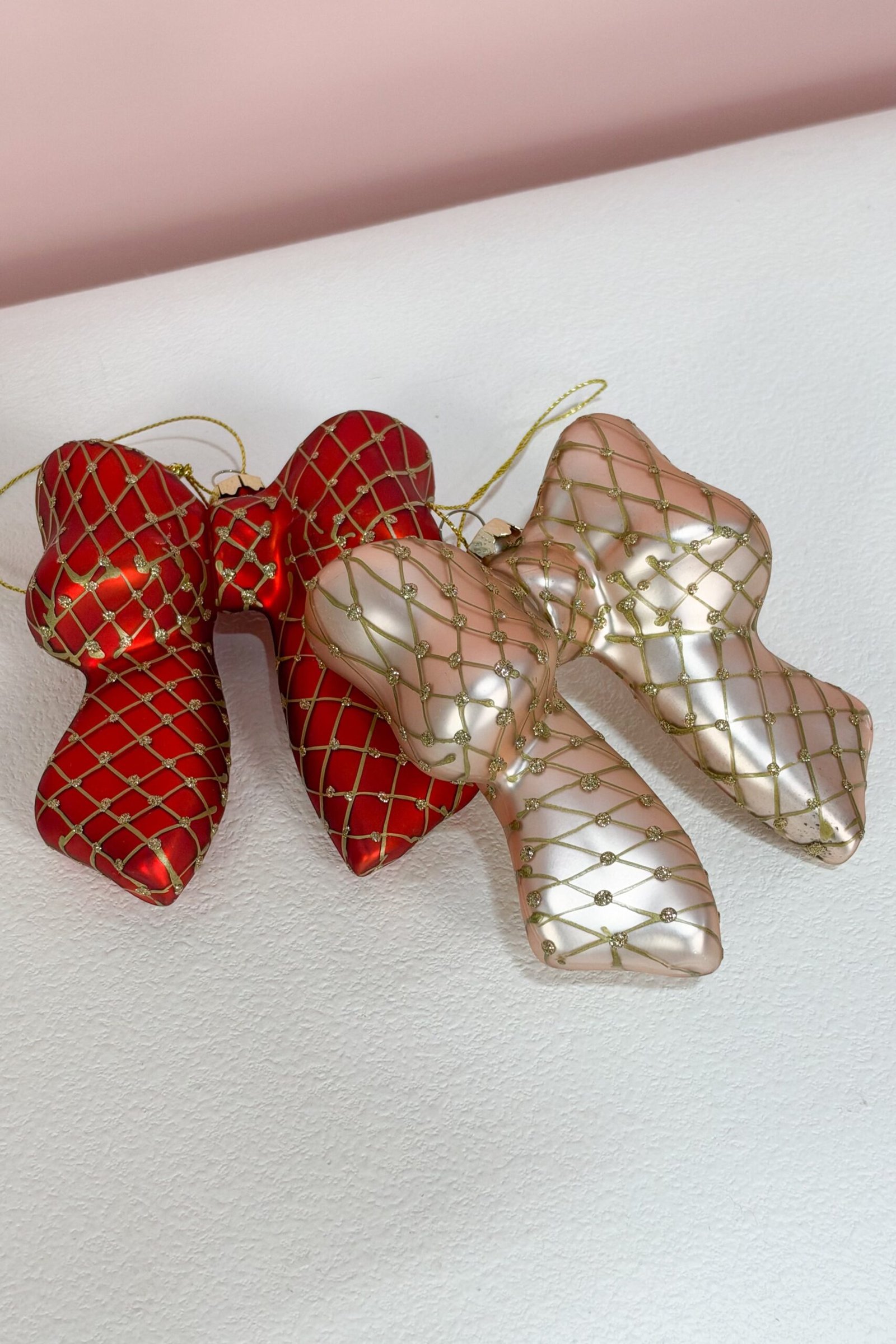 Glass Bow Ornament w/ Glitter